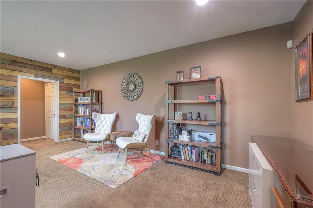 12403 Cambridge Circle — photo 74