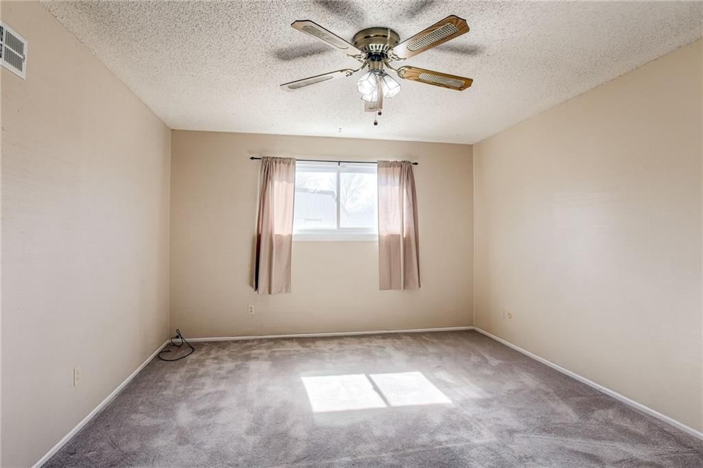 12127 Charlotte Street — photo 19