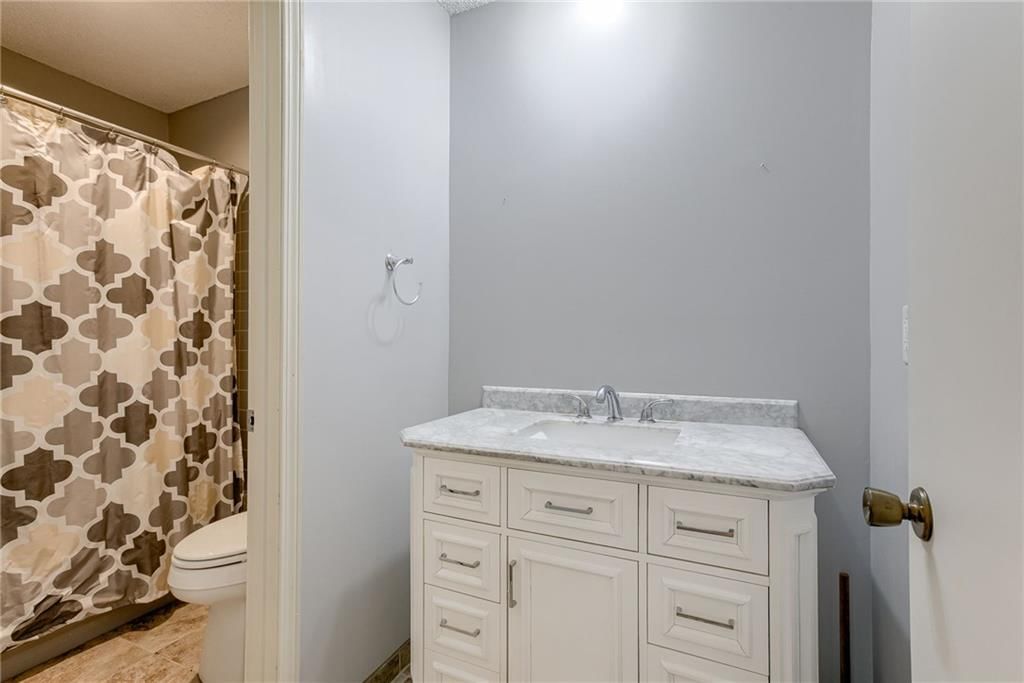 12127 Charlotte Street — photo 22