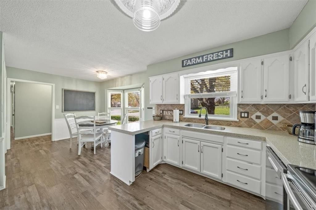 1500 Baker Street — photo 12