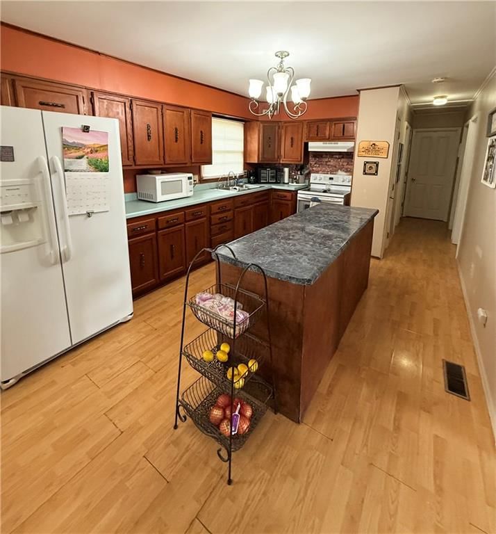 306 N MAIN Street — photo 10