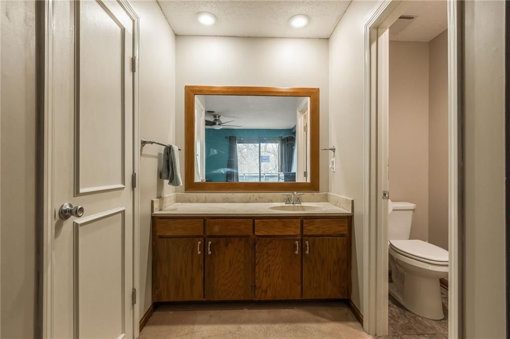 4908 NW Barry Road — photo 18