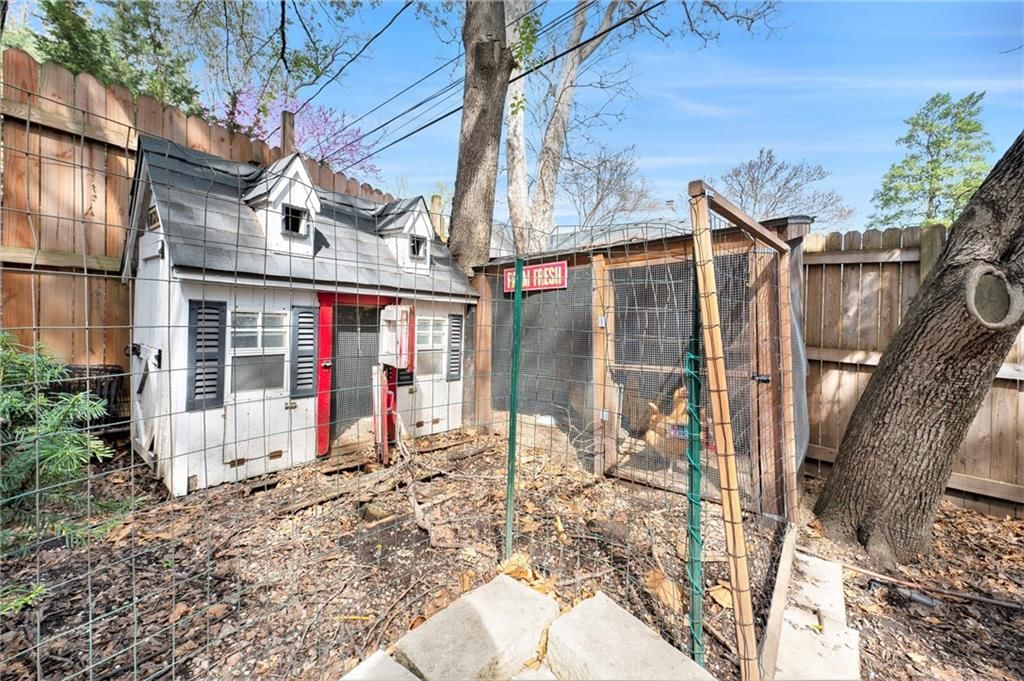 800 W 57 Terrace — photo 43