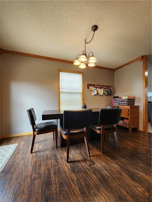 11504 N Manning Avenue — photo 15