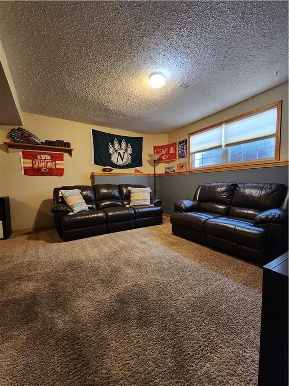 11504 N Manning Avenue — photo 38
