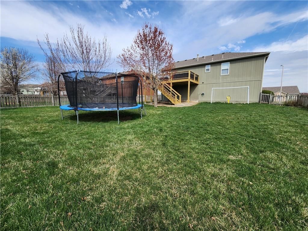 11504 N Manning Avenue — photo 43