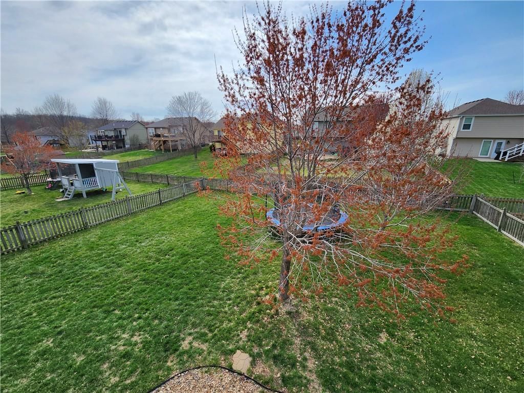 11504 N Manning Avenue — photo 44