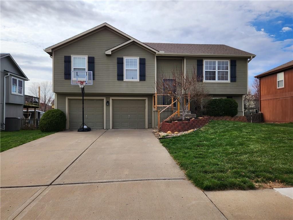 11504 N Manning Avenue — photo 45