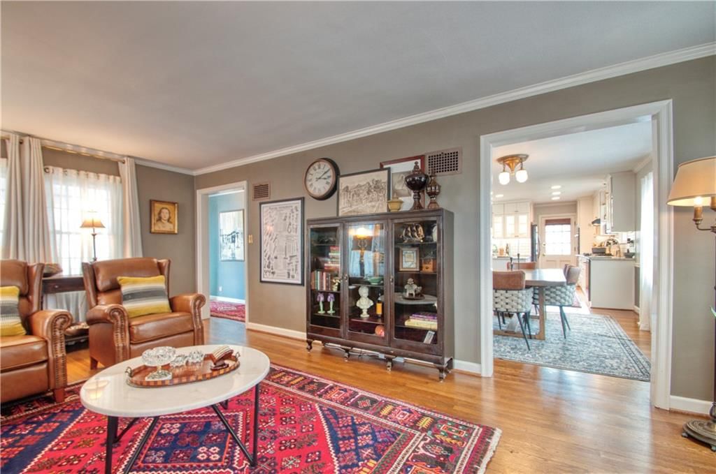 6836 Locust Street — photo 10