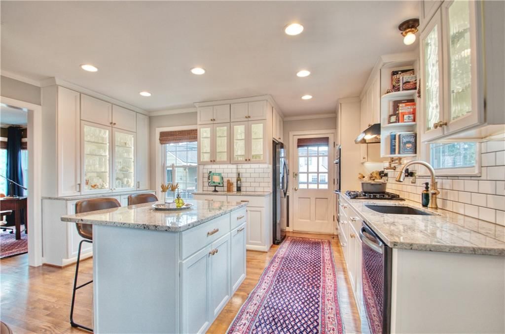 6836 Locust Street — photo 12