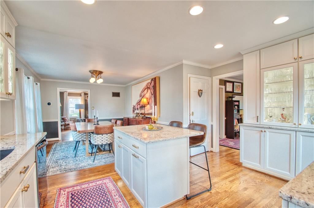 6836 Locust Street — photo 15