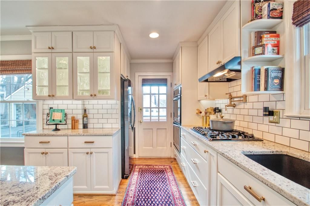 6836 Locust Street — photo 16