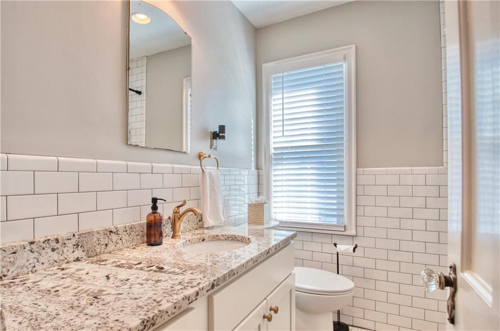 6836 Locust Street — photo 33