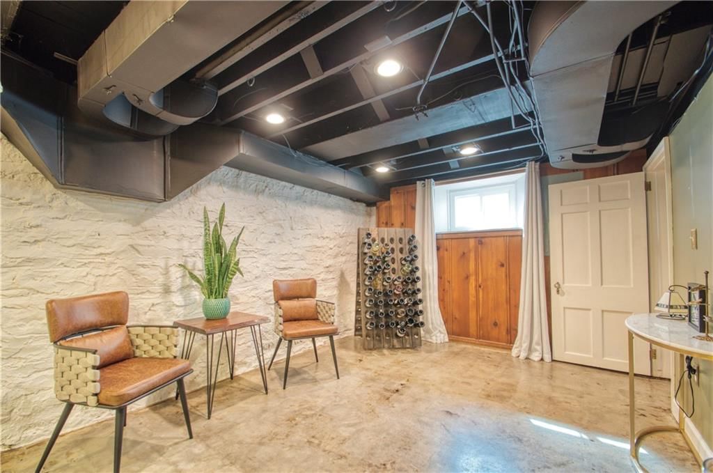 6836 Locust Street — photo 45