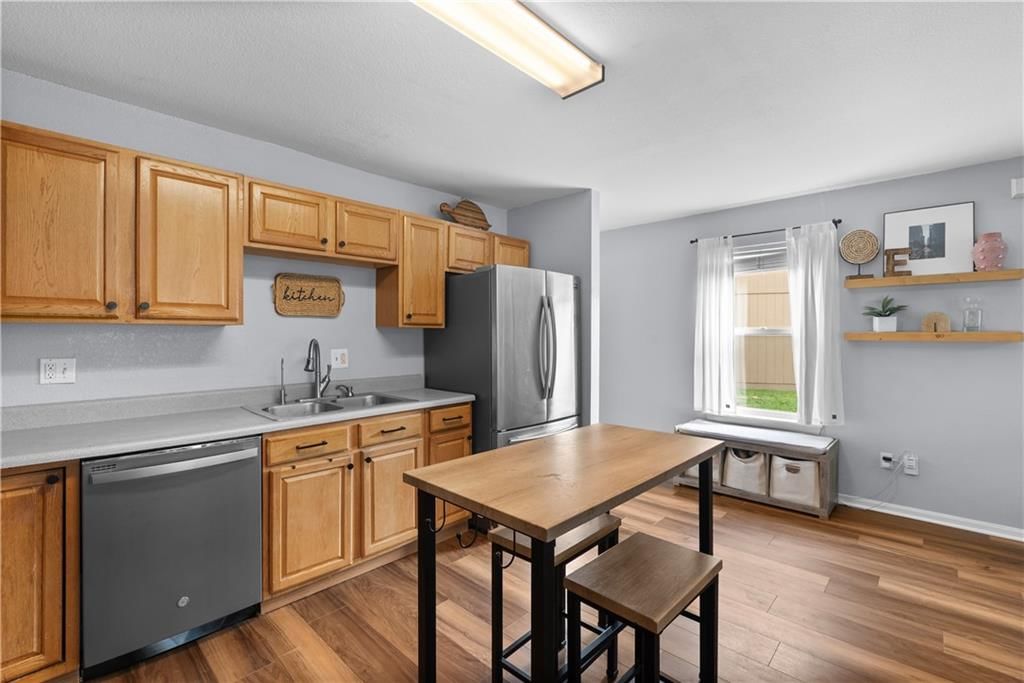 4724 Haden Court — photo 8