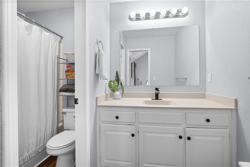 4724 Haden Court — photo 15