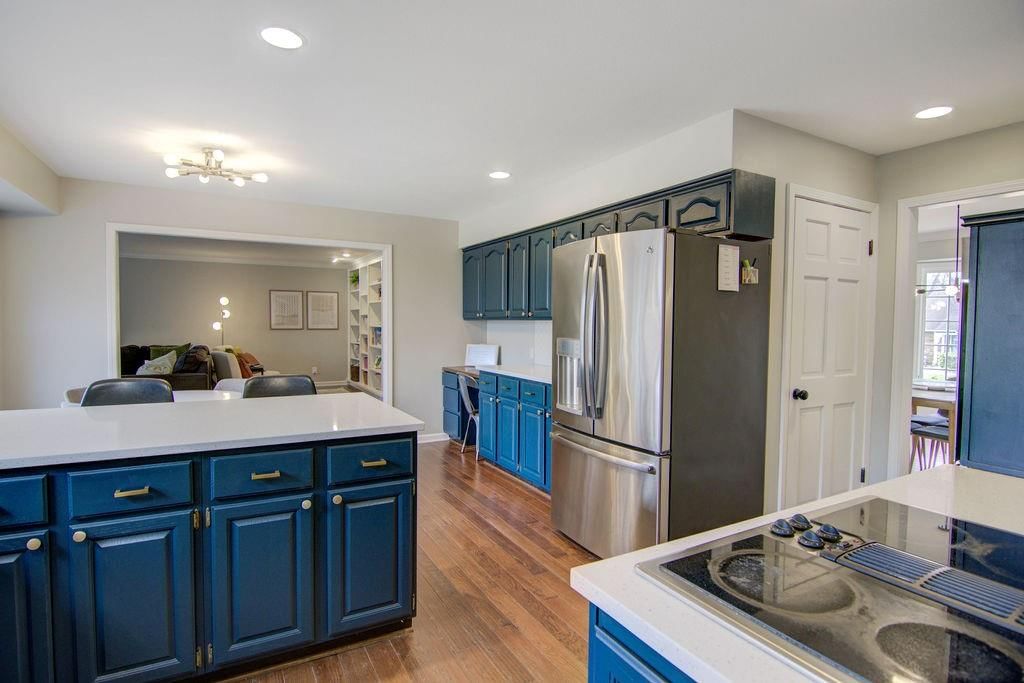 12916 W 77th Street — photo 14