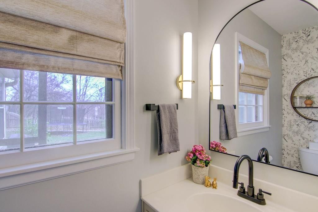 12916 W 77th Street — photo 25