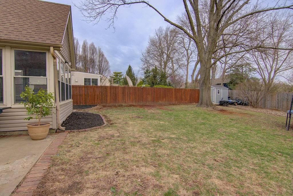 12916 W 77th Street — photo 48