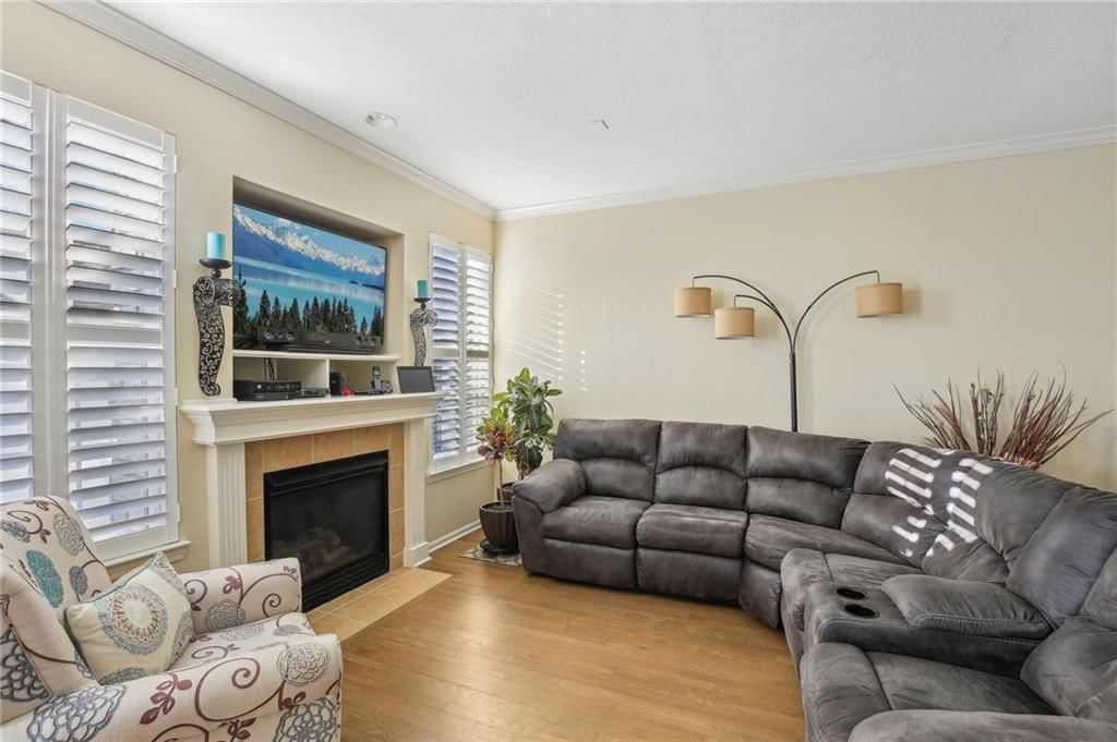 16173 Linden Street — photo 3