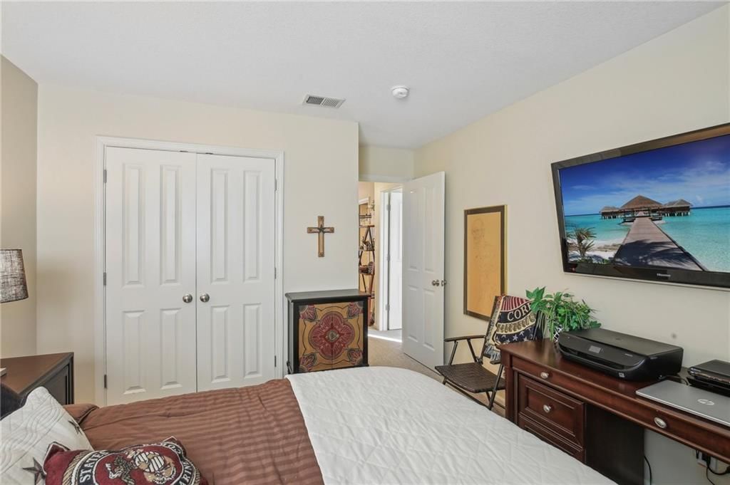16173 Linden Street — photo 16