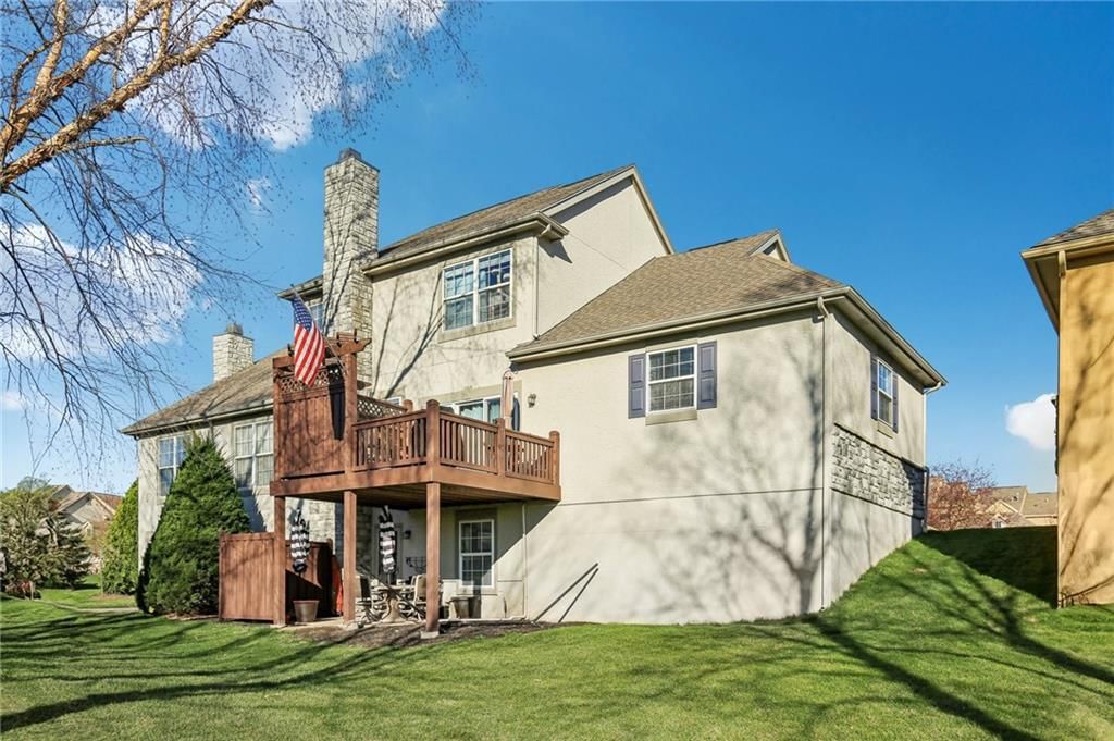 16173 Linden Street — photo 29