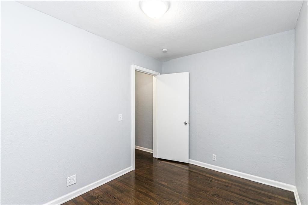 4706 Kimball Avenue — photo 11