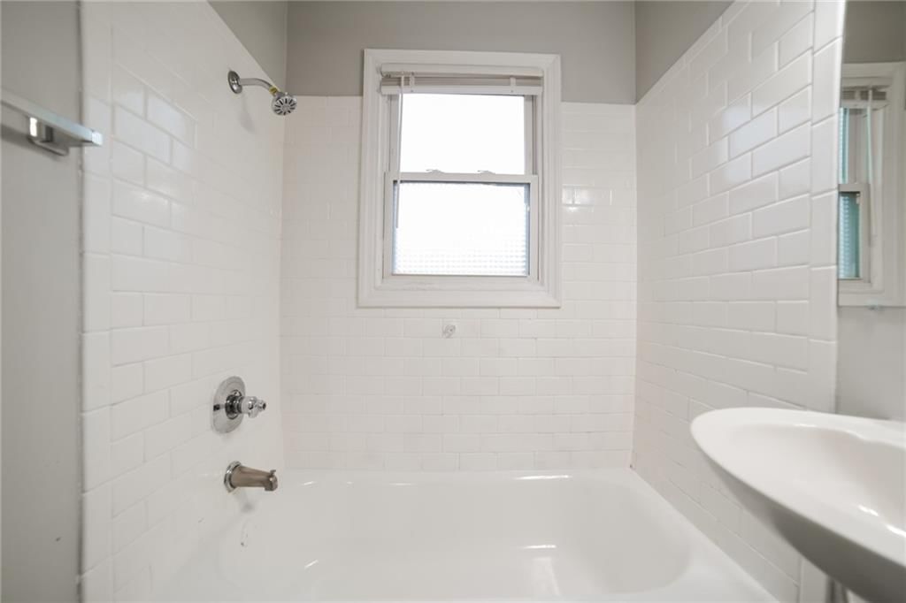 Photo 20 of 24 - 3101 N Osage Street