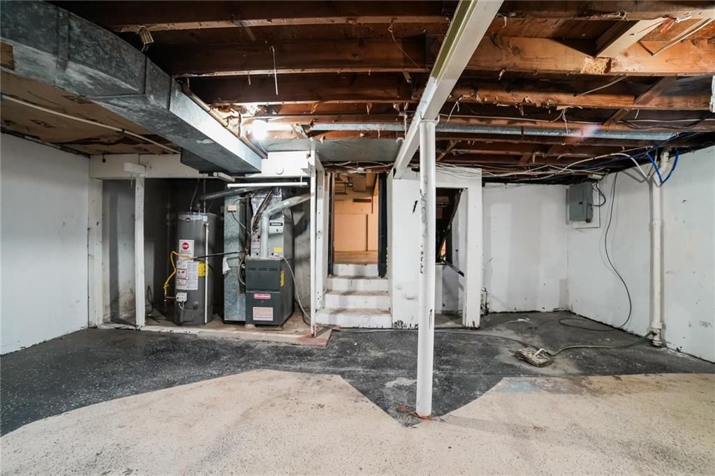 Photo 22 of 24 - 3101 N Osage Street