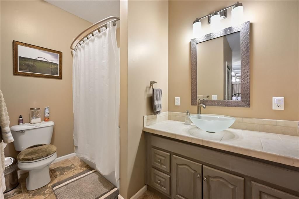 5007 Breckenridge Avenue — photo 9