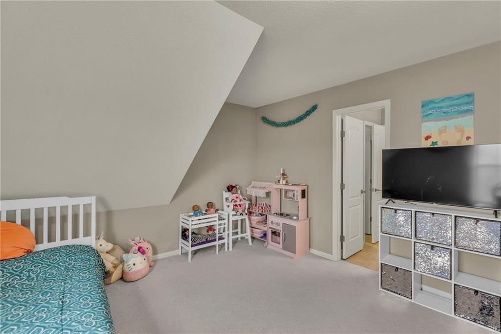 5135 Meadow Height Drive — photo 22
