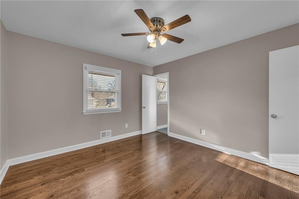 5217 Harris Avenue — photo 14