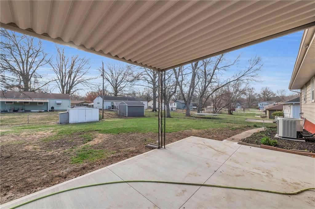 5217 Harris Avenue — photo 35