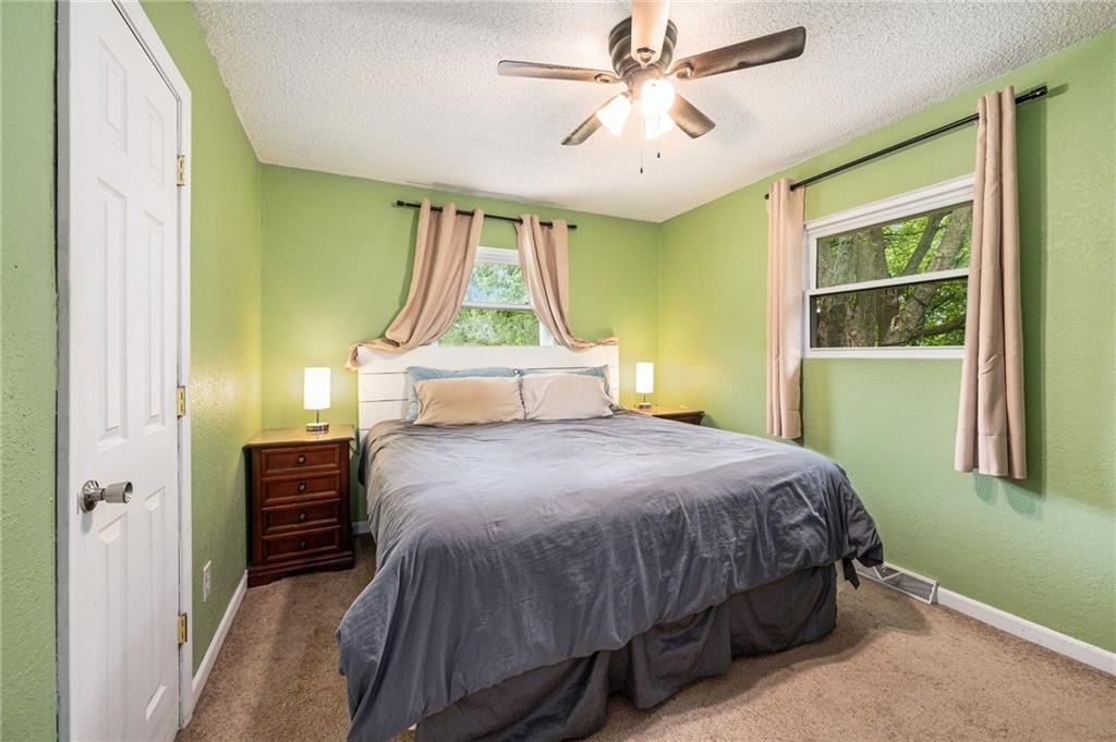 1412 NW A Street — photo 7
