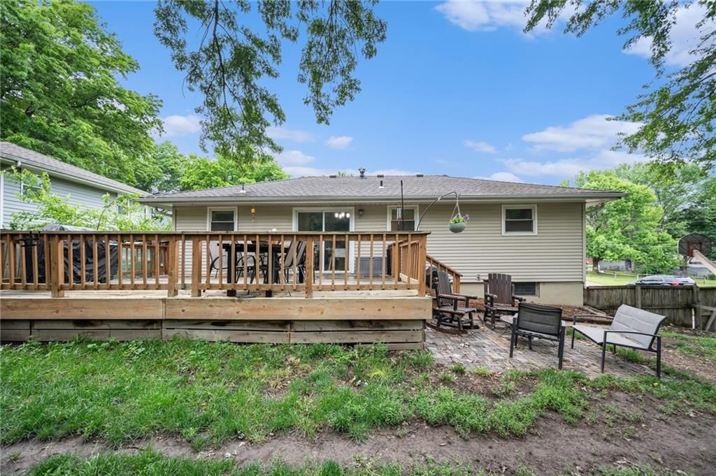 1412 NW A Street — photo 15