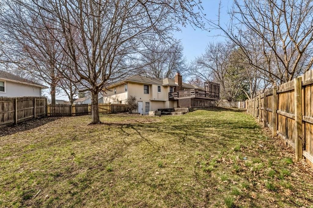 1141 NE Banner Drive — photo 30