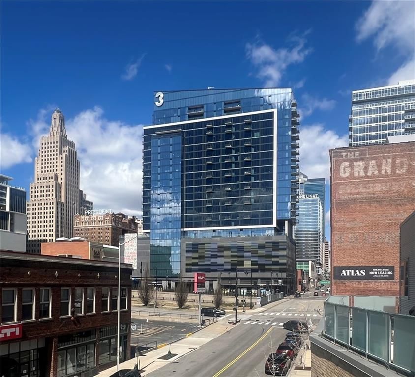 1515 Walnut Street — photo 42