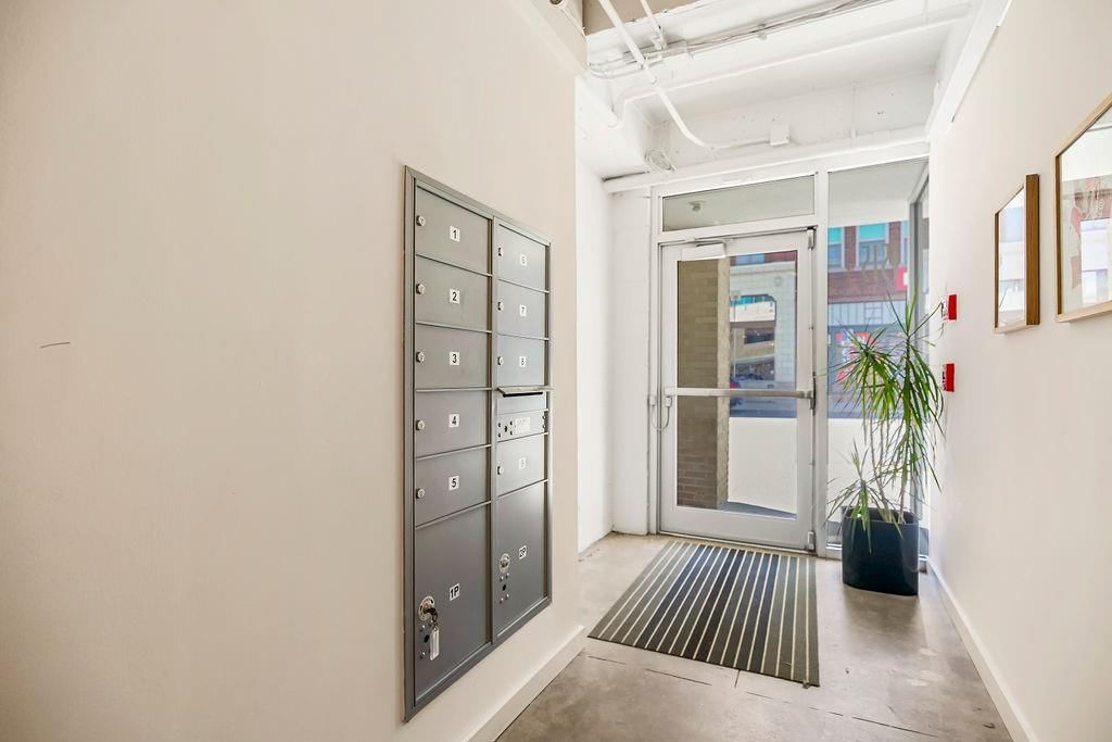 1515 Walnut Street — photo 45