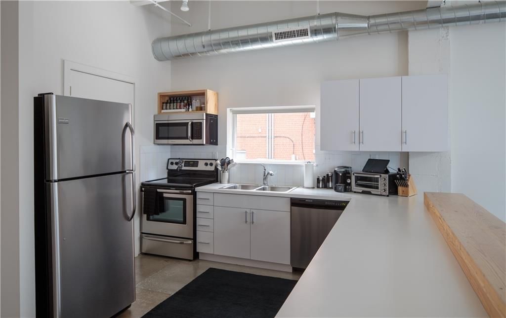 1515 Walnut Street — photo 49
