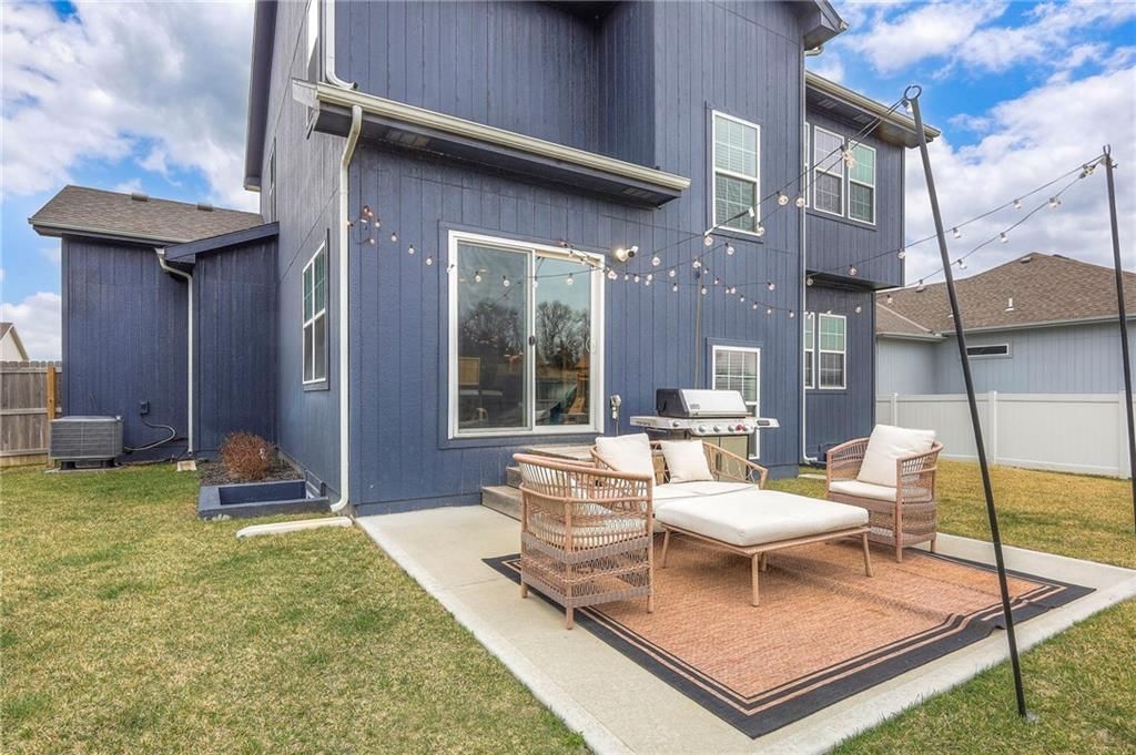 12550 Farrow Avenue — photo 32