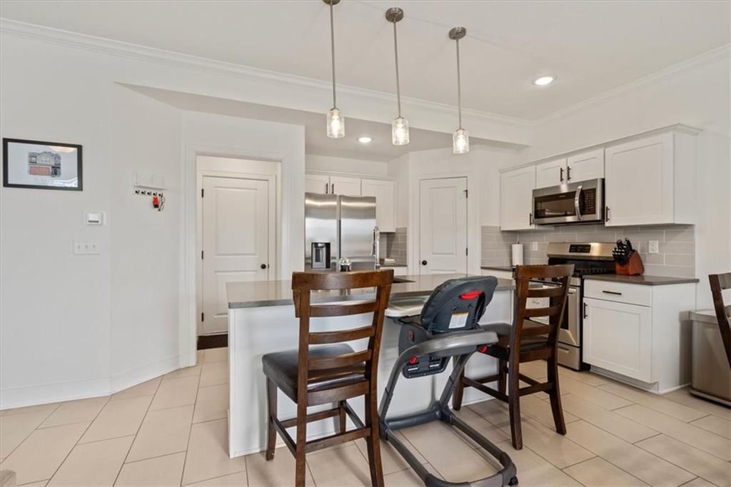 7297 Aaron Street — photo 11