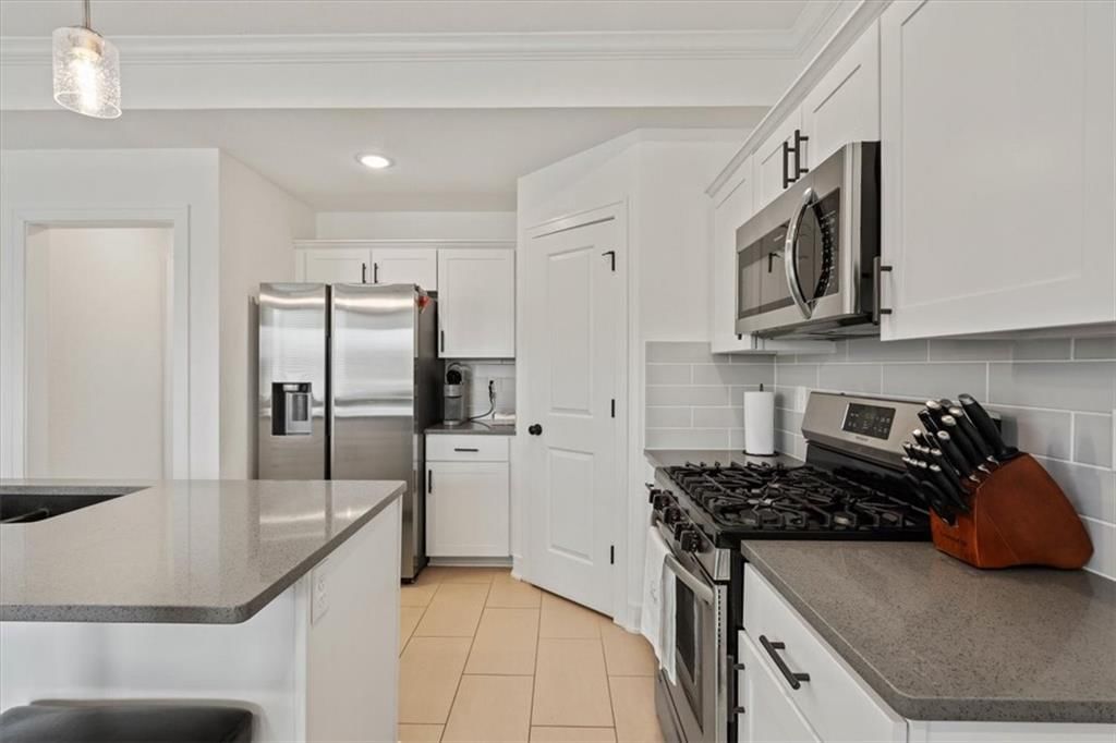 7297 Aaron Street — photo 13