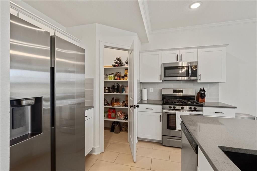 7297 Aaron Street — photo 14