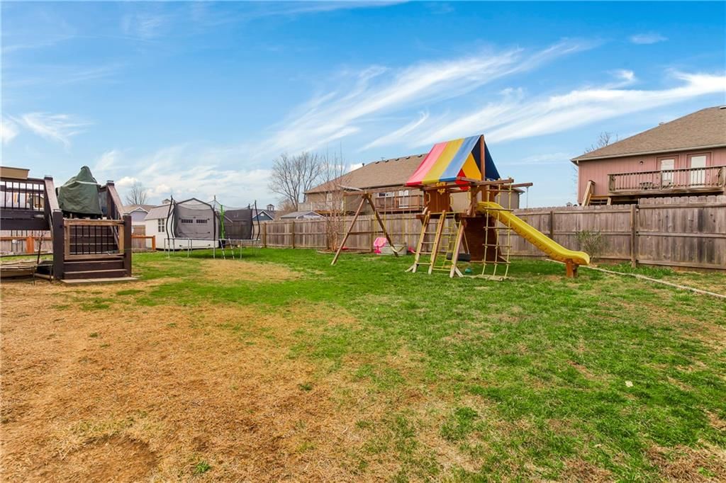 800 N Oak Terrace — photo 31