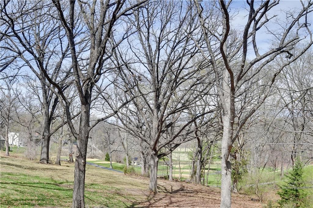 515 Hillcrest Road E — photo 11