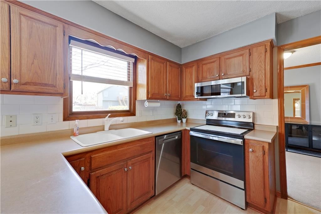 15735 Horton Lane — photo 12