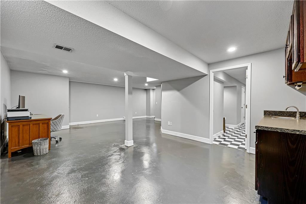 15735 Horton Lane — photo 26