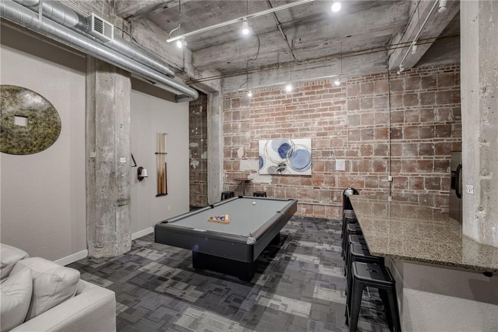 321 W 7TH Street — photo 20