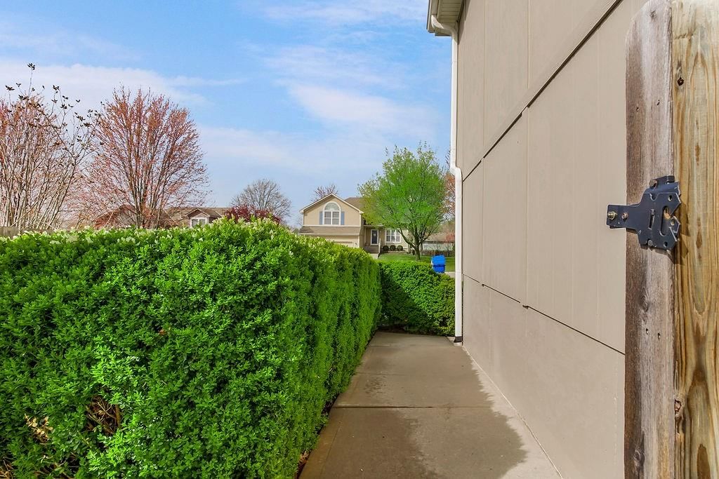 1205 NE Magnolia Street — photo 32