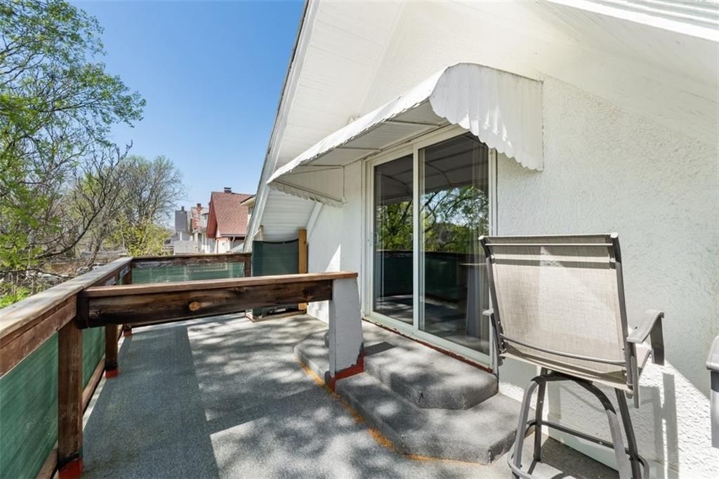 2835 E 8th Street — photo 12